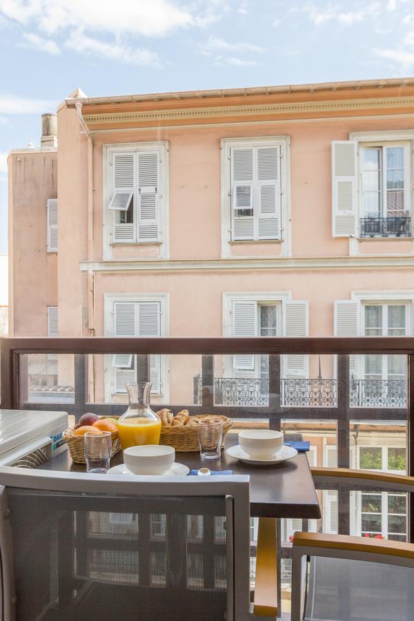 Superior One-Bedroom Apartment with Sleepling Alcove, Air Conditioning and Balcony (6 People),653786448:JPEG